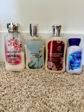 Lot of 4 Bath and Body Works Mixed Lotions Japanese Cherry Blossom Moonlight